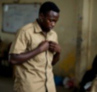 NYSC CORPER CAUGHT WITH PRINCIPAL’S DAUGHTER DURING PRIVATE LESSON INSIDE SCHOOL COMPOUND 😱